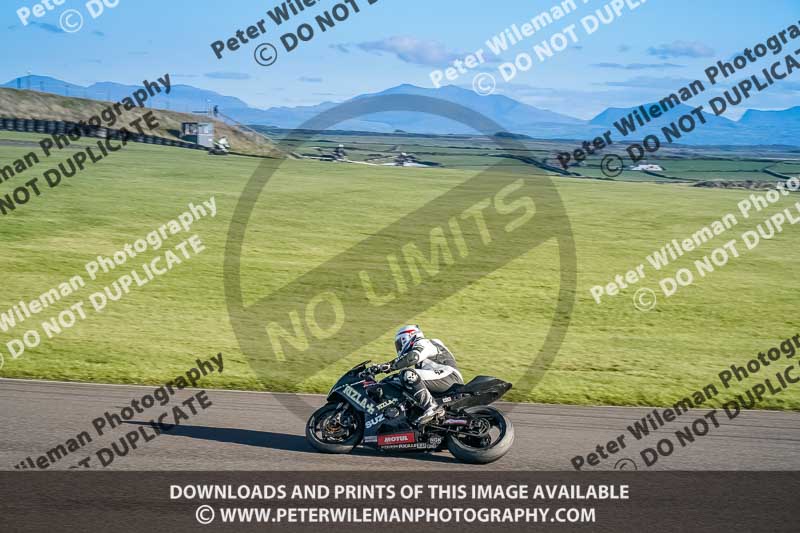 anglesey no limits trackday;anglesey photographs;anglesey trackday photographs;enduro digital images;event digital images;eventdigitalimages;no limits trackdays;peter wileman photography;racing digital images;trac mon;trackday digital images;trackday photos;ty croes